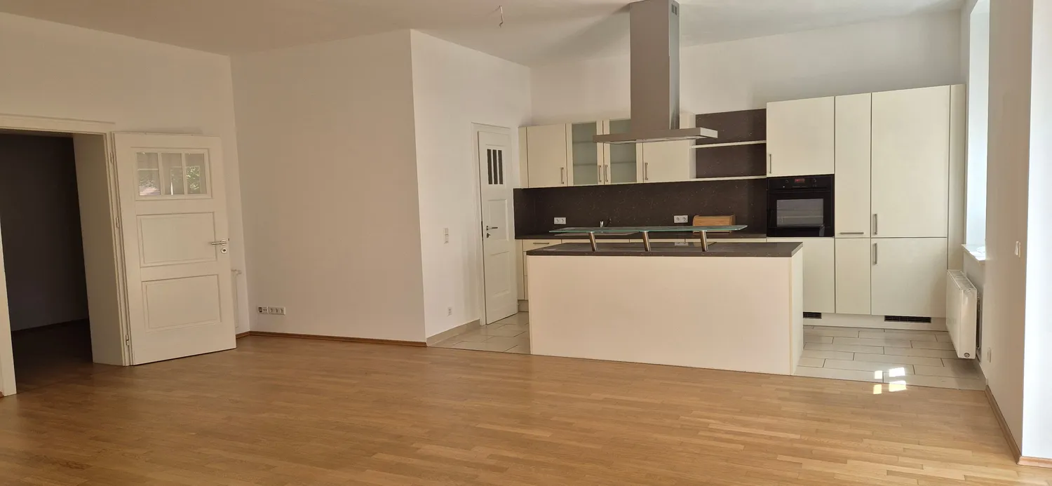 5 Zimmer Wohnung mit 203 m² in Berlin – Bild 5
