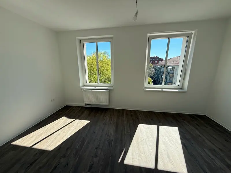 3 Zimmer Wohnung mit 76 m² in Dresden – Bild 2
