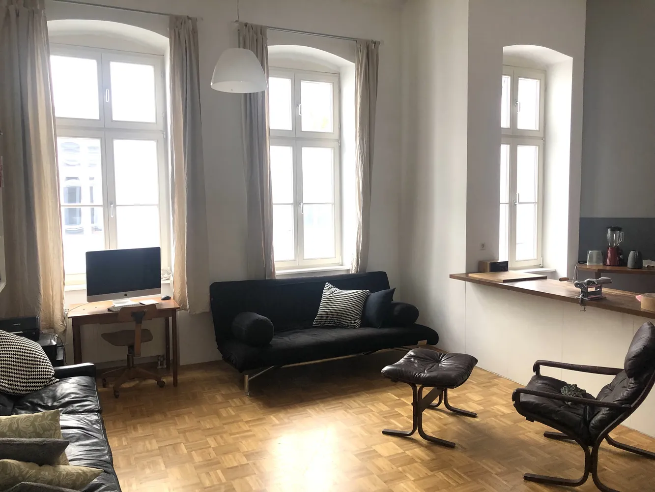 2 Zimmer Wohnung mit 72 m² in Berlin – Bild 1