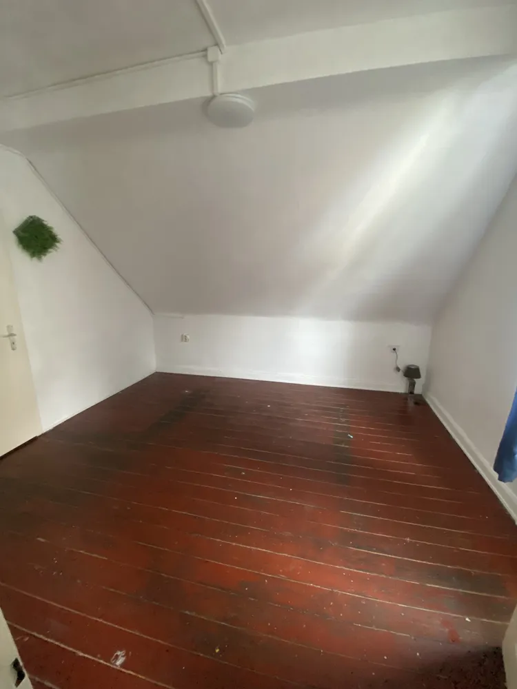 2 Zimmer Wohnung mit 42 m² in Köln – Bild 2