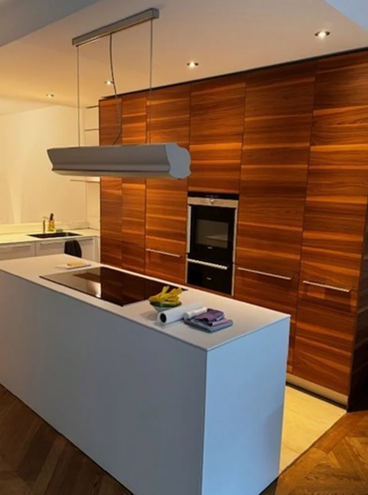 4 Zimmer Wohnung mit 143 m² in München – Bild 1