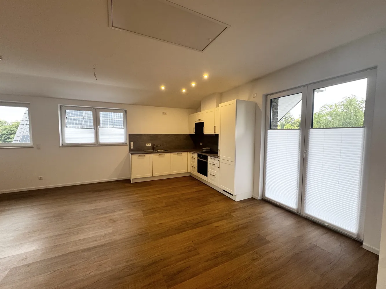 3 room apartment with 80 m² in Cologne – Photo 3