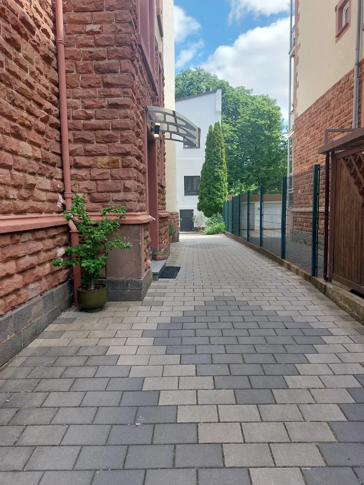 2 Zimmer Wohnung mit 75 m² in Hanau – Bild 1