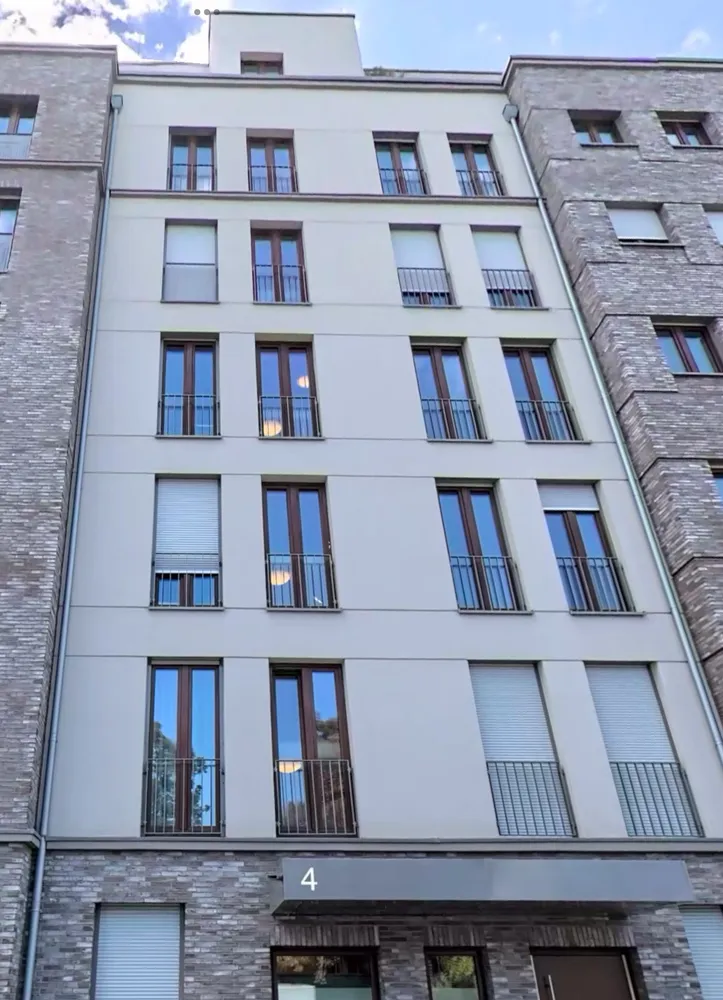 4 Zimmer Wohnung mit 200 m² in Frankfurt am Main – Bild 4