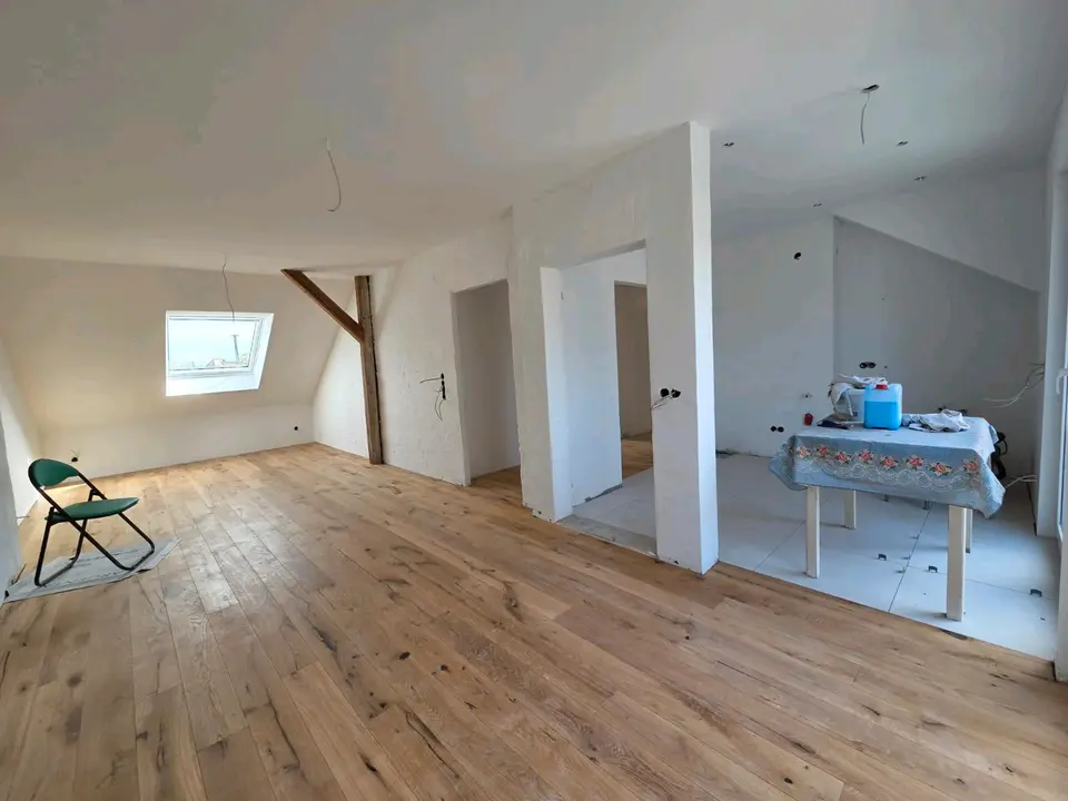5 Zimmer Wohnung mit 120 m² in Bremen – Bild 1