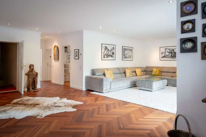 4 Zimmer Wohnung mit 153 m² in Köln – Bild 3