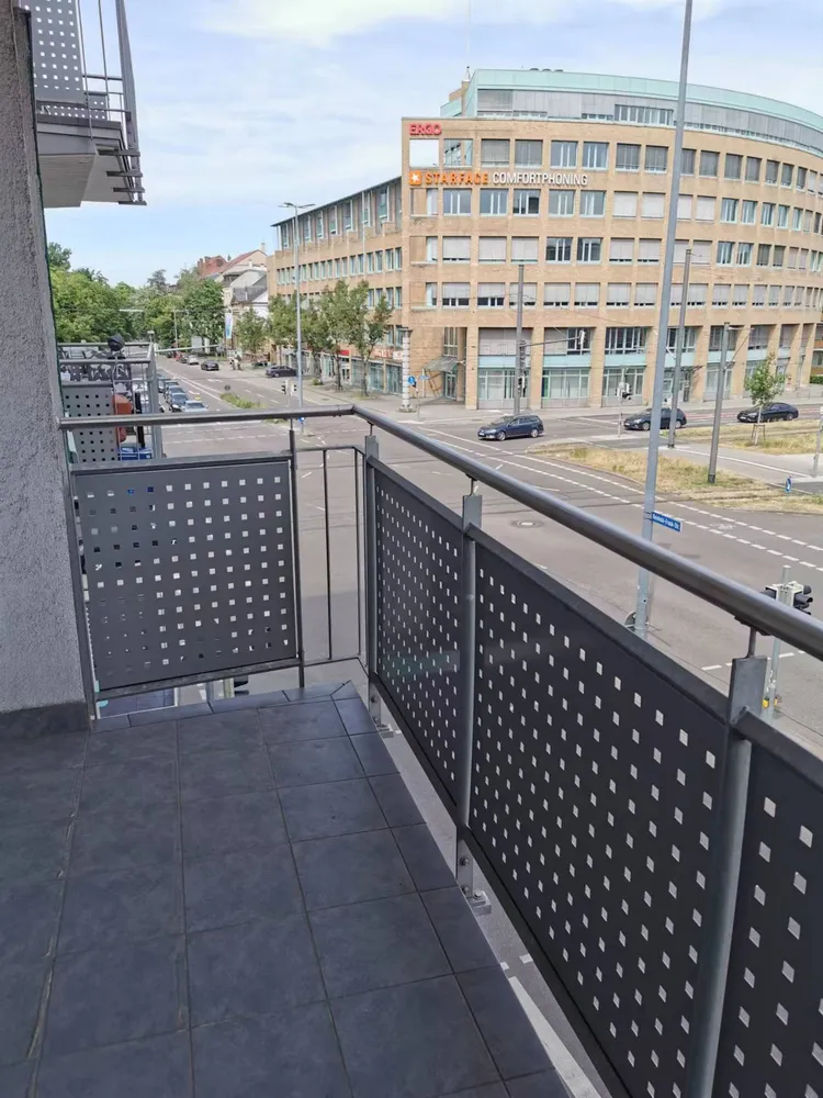 2 Zimmer Wohnung mit 63 m² in Karlsruhe – Bild 4