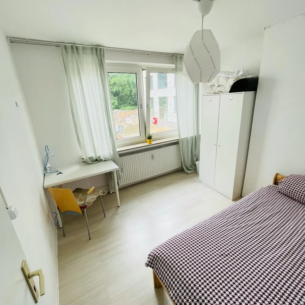 Shared room with 12 m² in Bremen – Photo 1