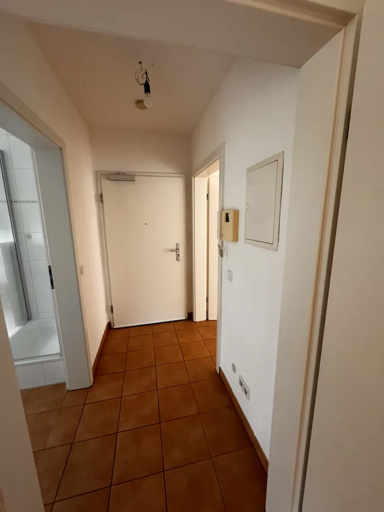 2 Zimmer Wohnung mit 59 m² in Frankfurt am Main – Bild 2