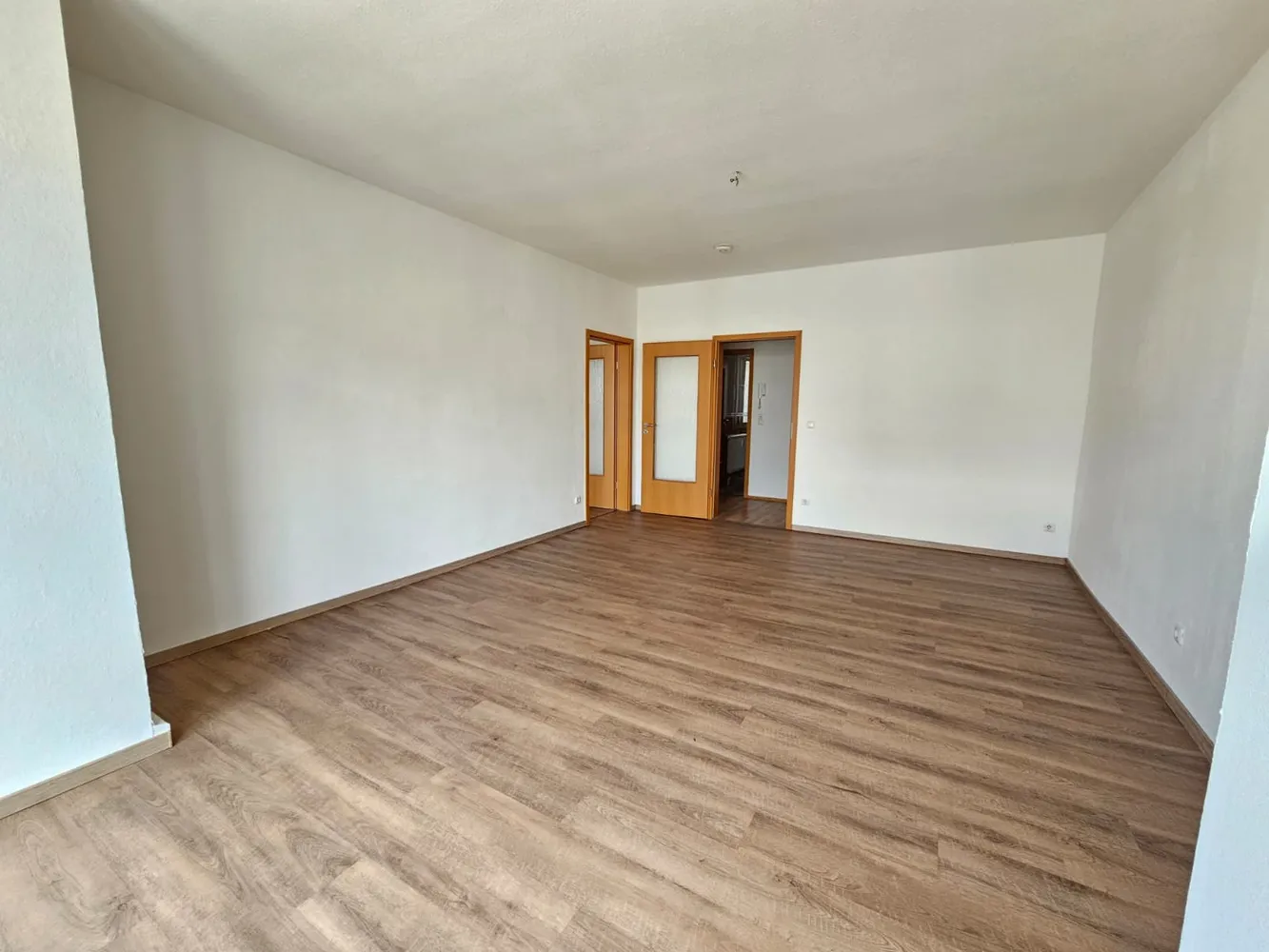 4 Zimmer Wohnung mit 92 m² in Magdeburg – Bild 3