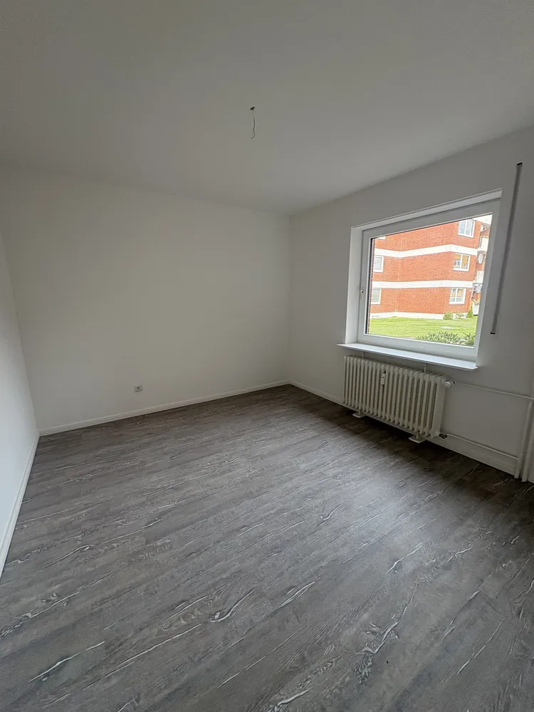4 Zimmer Wohnung mit 72 m² in Heide – Bild 2