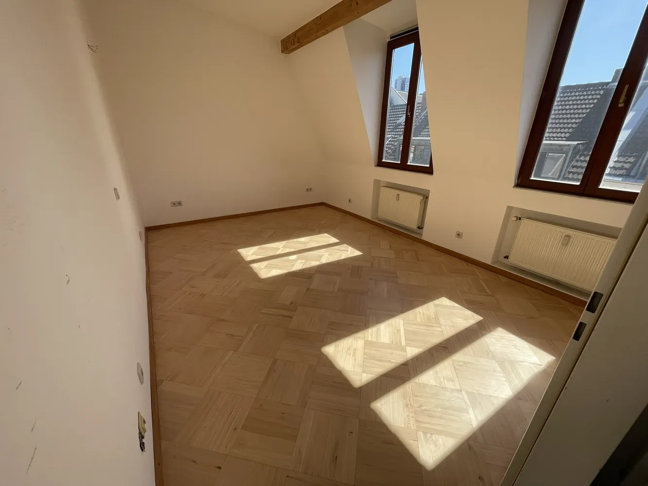 2 Zimmer Wohnung mit 60 m² in Köln – Bild 4