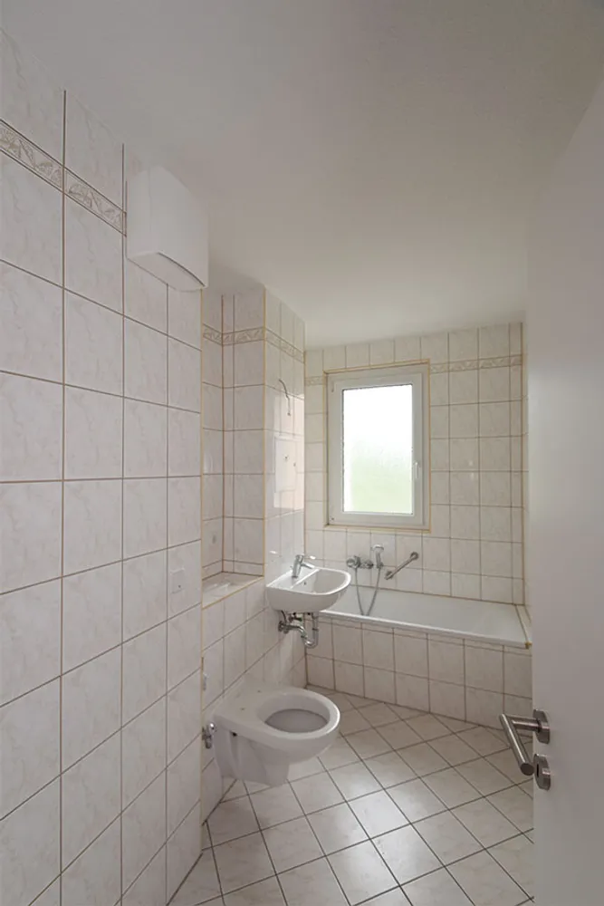 3 Zimmer Wohnung mit 59 m² in Halle (Saale) – Bild 3