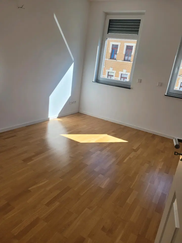4 Zimmer Wohnung mit 140 m² in Wurzen – Bild 9