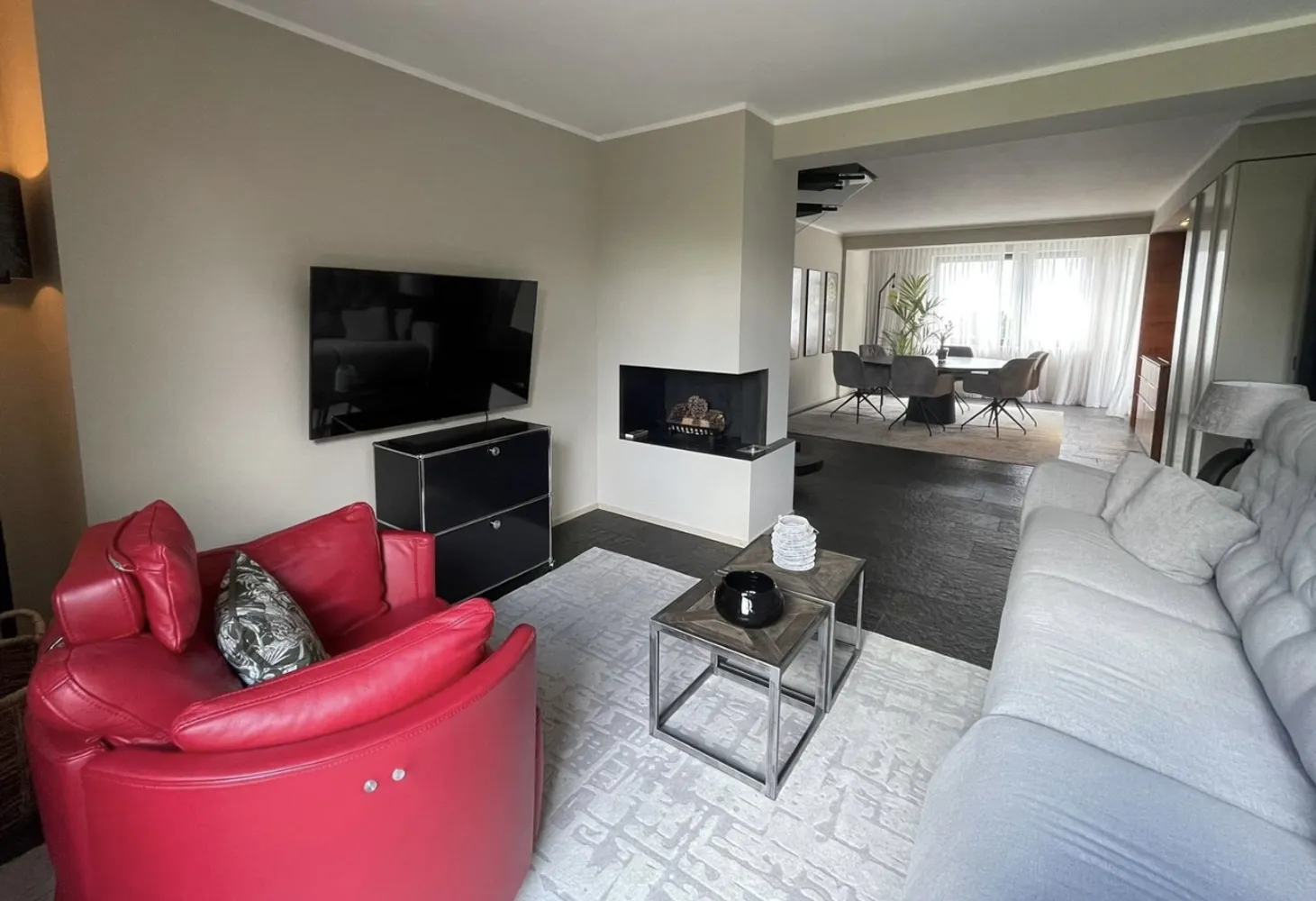 3 Zimmer Wohnung mit 100 m² in Düsseldorf – Bild 1