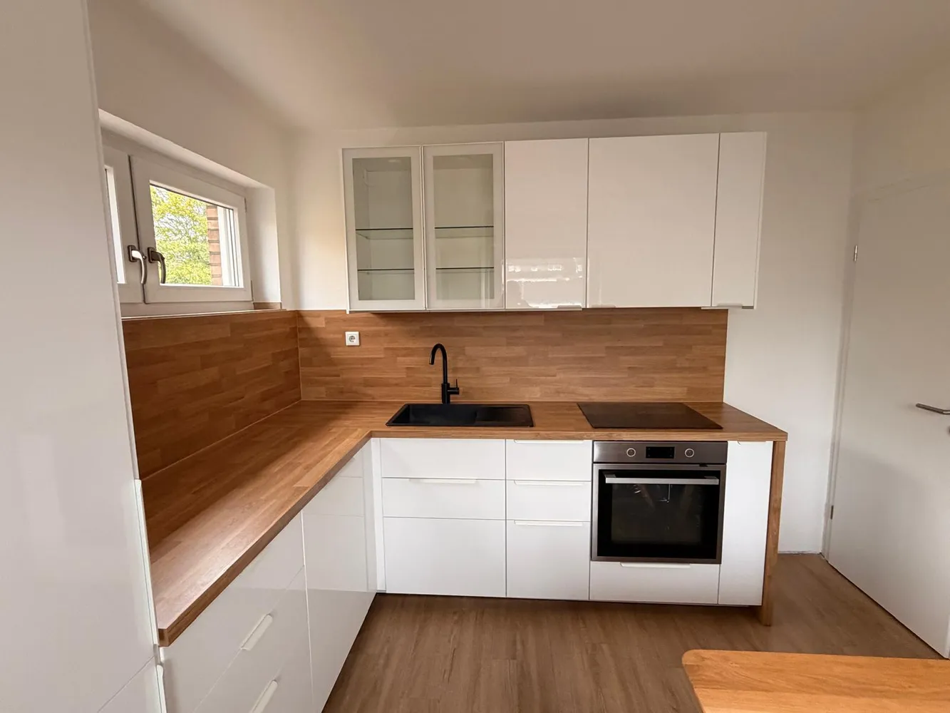 2 Zimmer Wohnung mit 70 m² in Neuss – Bild 3