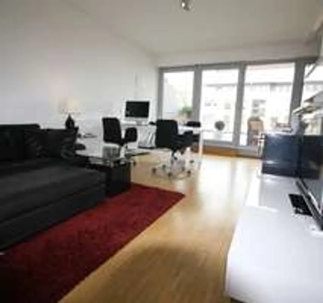 2 Zimmer Wohnung mit 71 m² in Köln – Bild 3