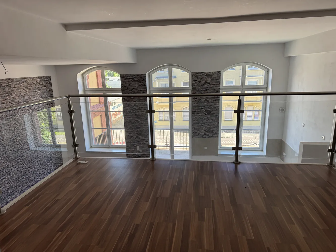 1 Zimmer Wohnung mit 103 m² in Magdeburg – Bild 3