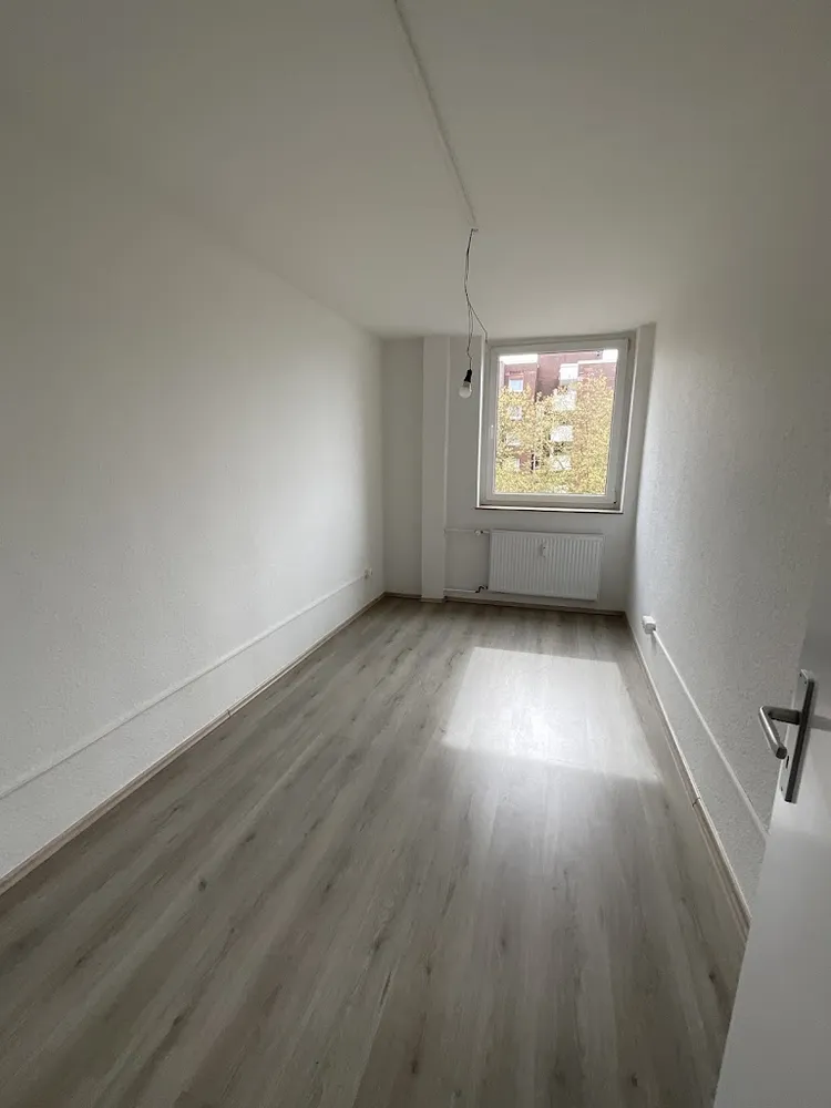 3 room apartment with 70 m² in Düsseldorf – Photo 12