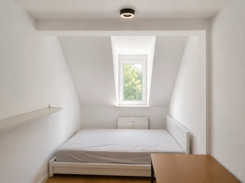 Shared room with 15 m² in Stuttgart – Photo 3