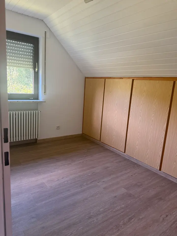 4 Zimmer Wohnung mit 70 m² in Leer – Bild 1
