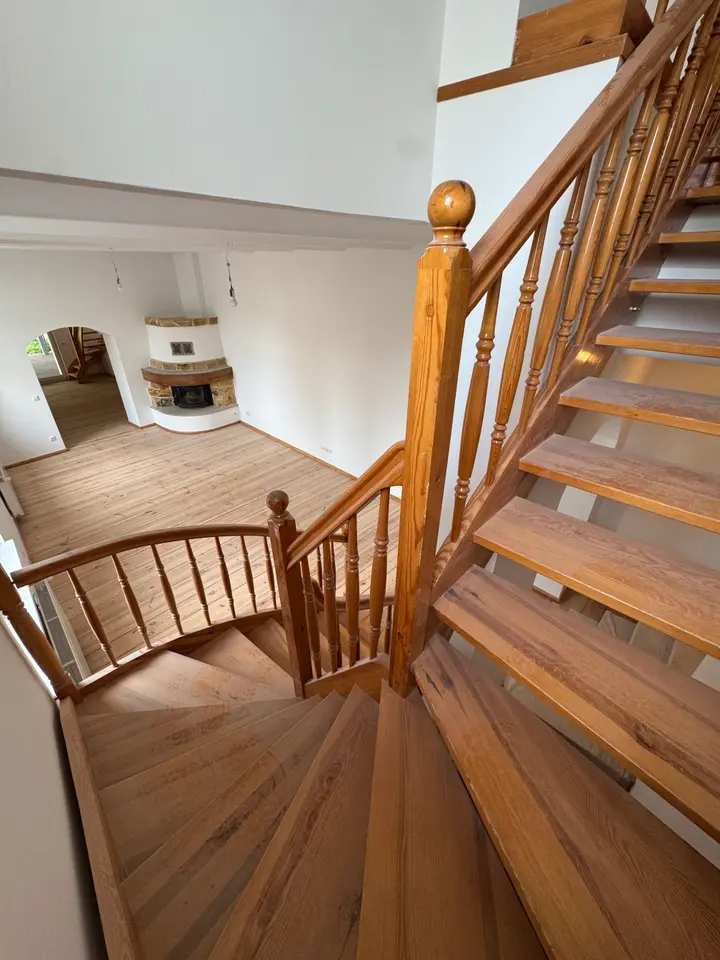 4 Zimmer Wohnung mit 145 m² in Berlin – Bild 1