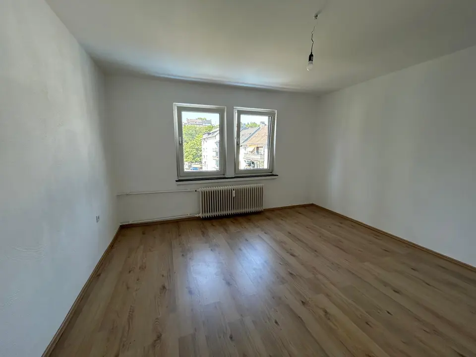 4 Zimmer Wohnung mit 95 m² in Wuppertal – Bild 1