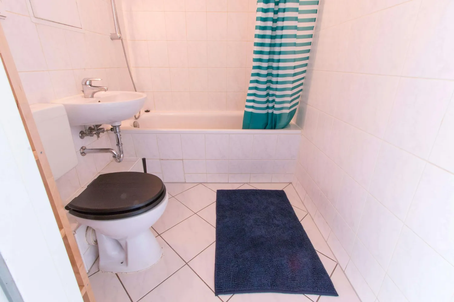 Shared room with 14 m² in Berlin – Photo 10