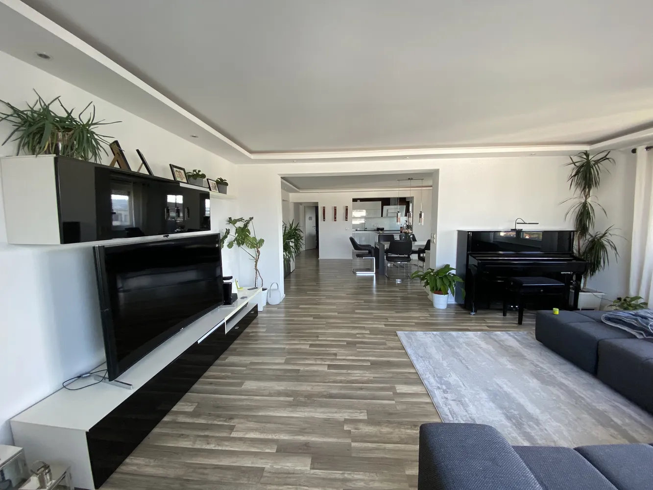 4 Zimmer Wohnung mit 130 m² in Böblingen – Bild 1