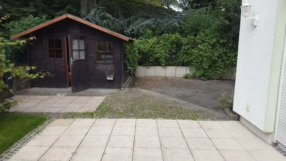 8 Zimmer Haus mit 244 m² in Leverkusen – Bild 5