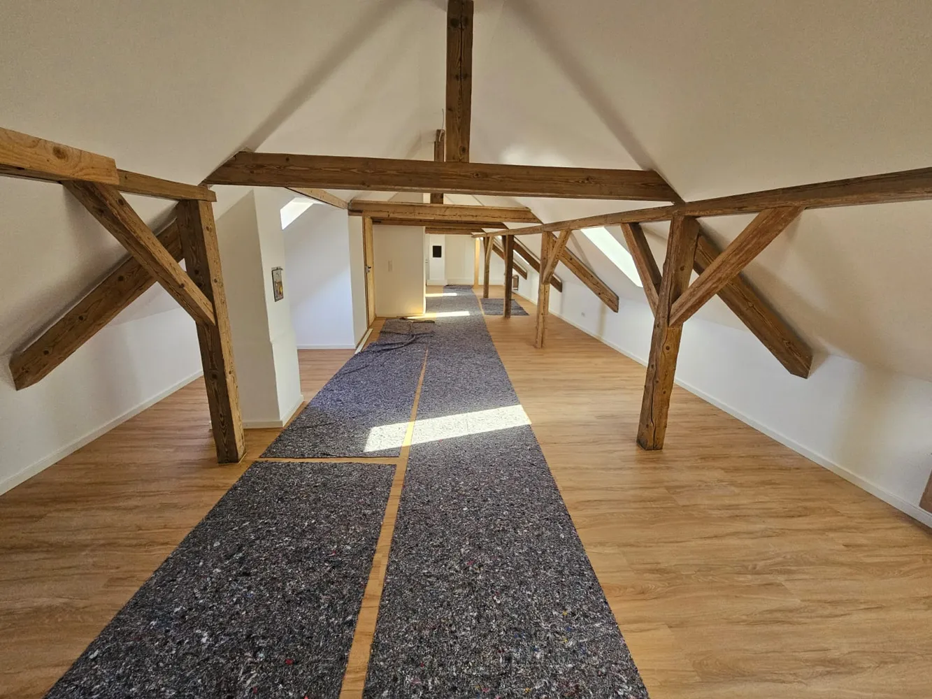 4 Zimmer Wohnung mit 107 m² in Nürnberg – Bild 1