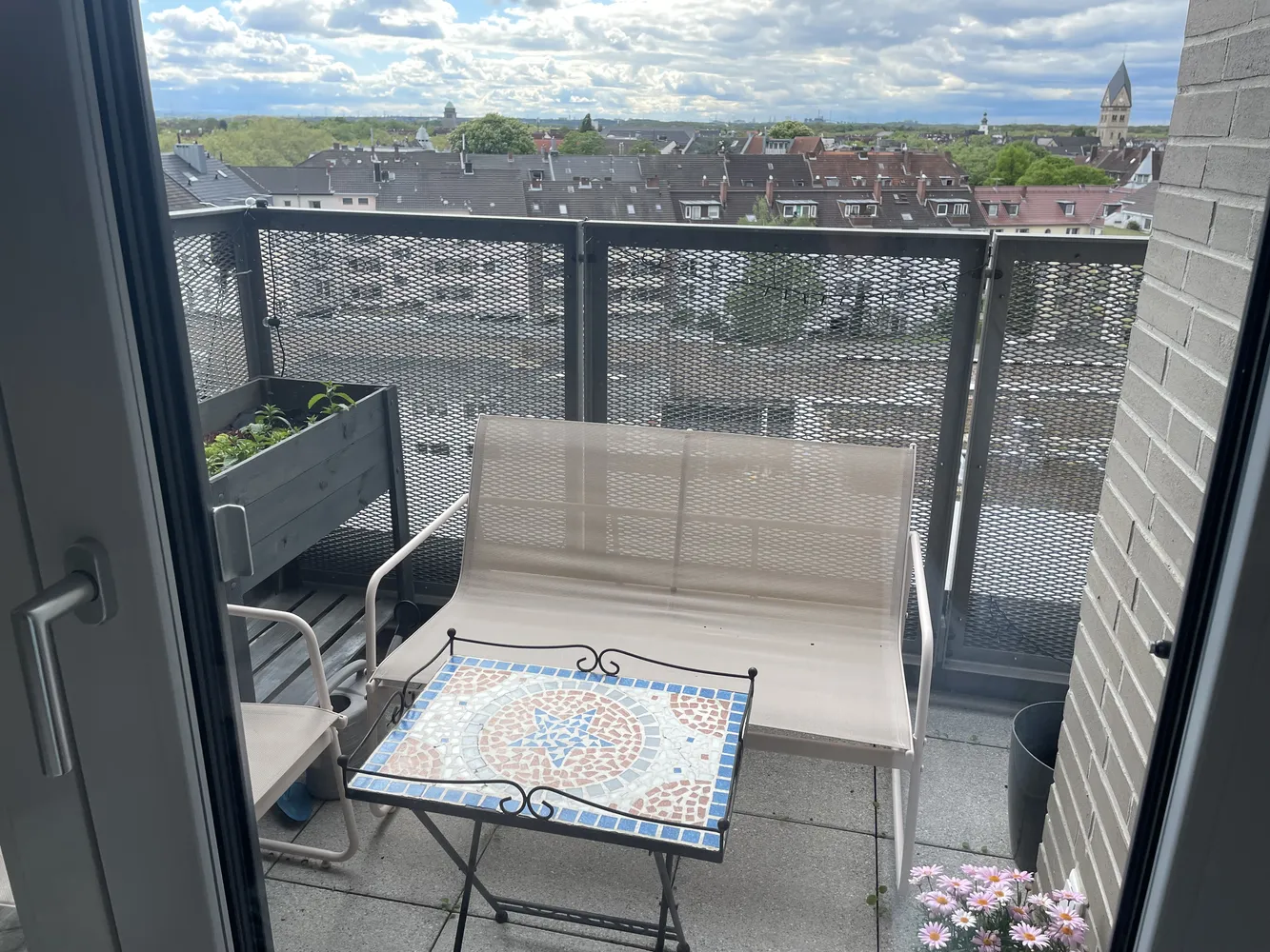 2 room apartment with 48 m² in Cologne – Photo 8