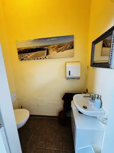 4 Zimmer Wohnung mit 174 m² in Berlin – Bild 3