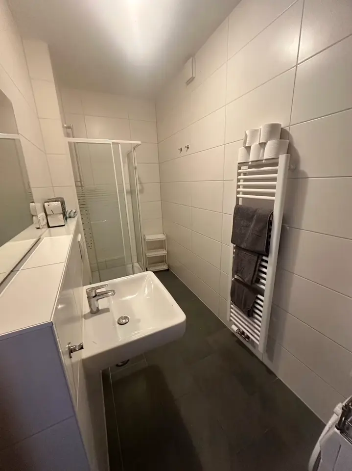 2 room apartment with 40 m² in Frankfurt am Main – Photo 5