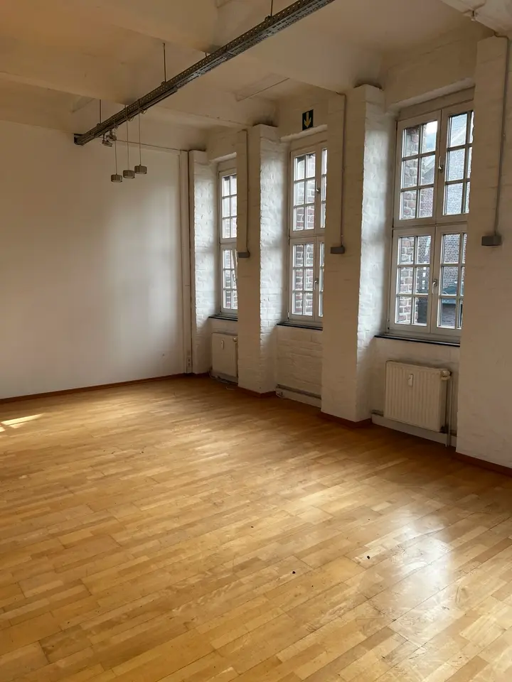 3 Zimmer Wohnung mit 167 m² in Krefeld – Bild 3