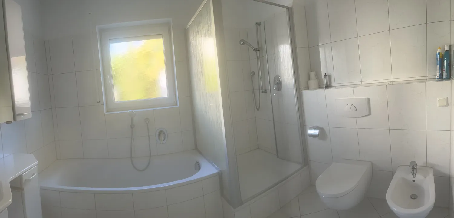 3 Zimmer Wohnung mit 110 m² in Wiesbaden – Bild 3