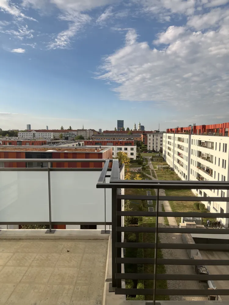 2 Zimmer Wohnung mit 63 m² in Berlin – Bild 2