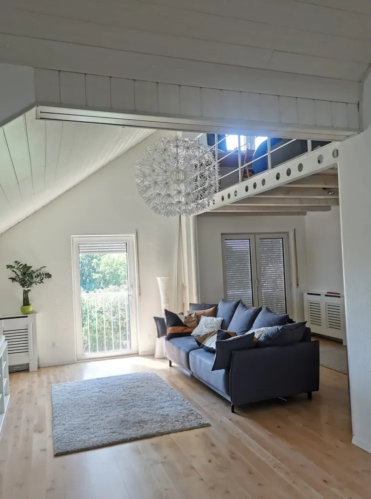 4 Zimmer Wohnung mit 100 m² in Karlsruhe – Bild 1