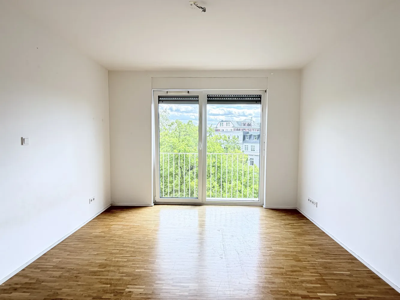 2 room apartment with 90 m² in Frankfurt am Main – Photo 12