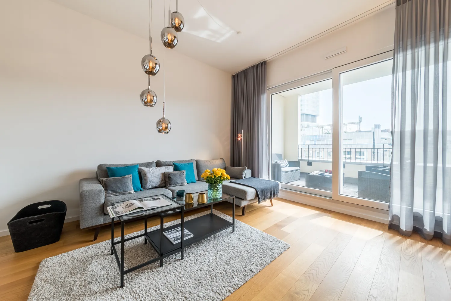 2 room apartment with 65 m² in Frankfurt am Main – Photo 1