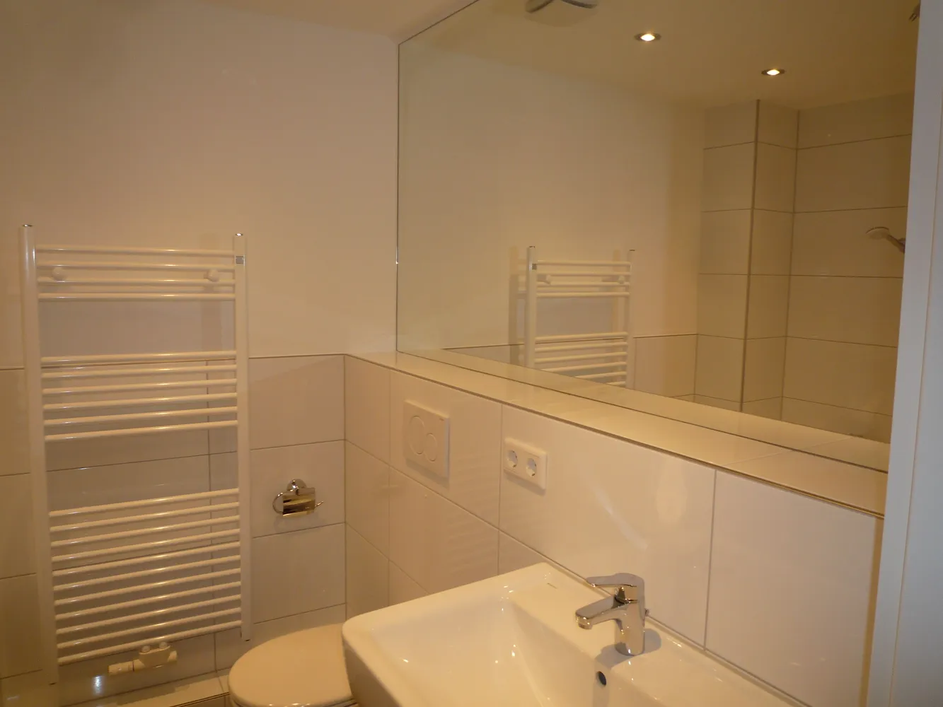 3 Zimmer Wohnung mit 85 m² in Düsseldorf – Bild 4