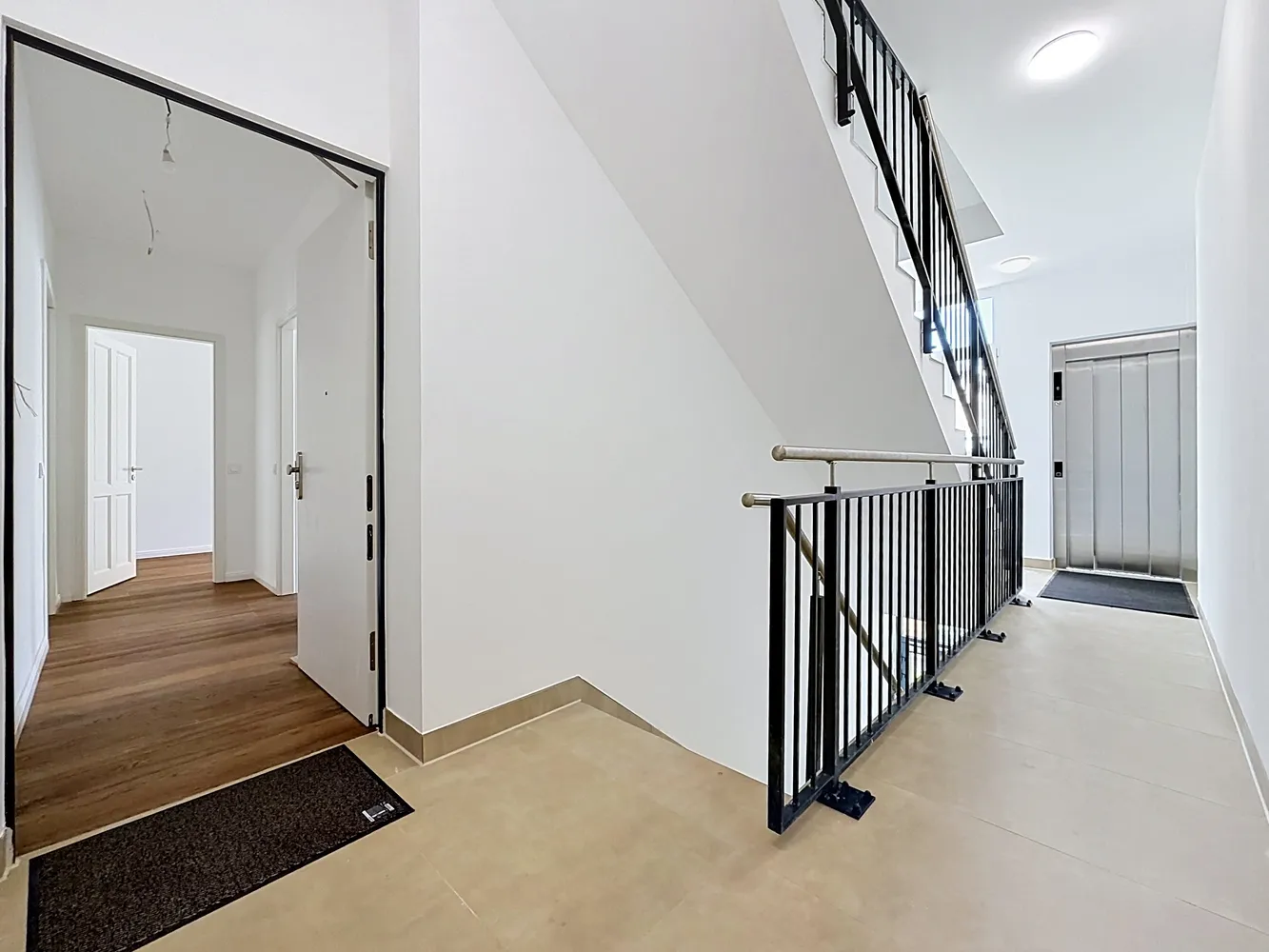 3 room apartment with 69 m² in Berlin – Photo 1