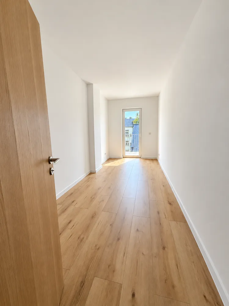 2 Zimmer Wohnung mit 79 m² in Pirna – Bild 2