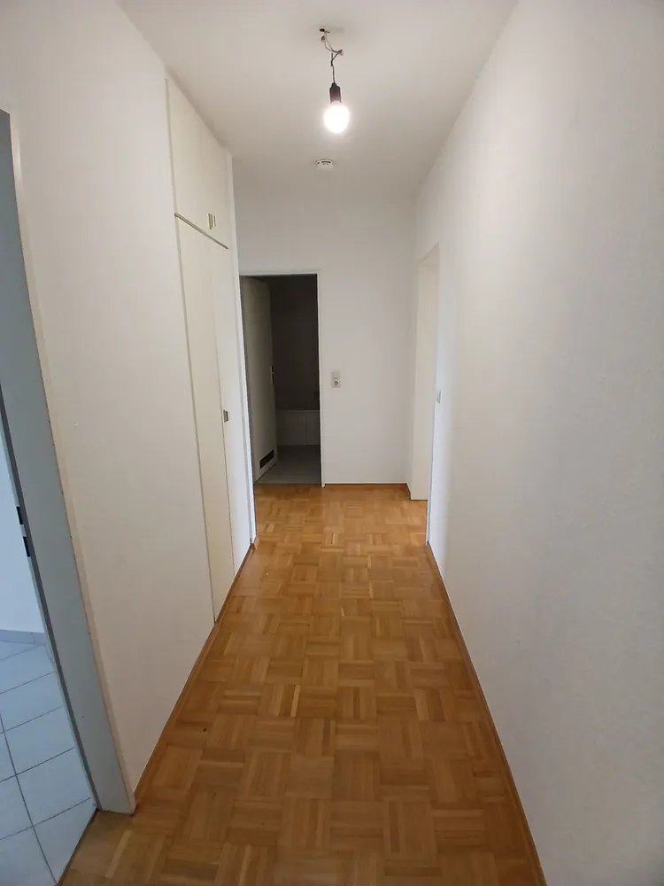 2 room apartment with 57 m² in Frankfurt am Main – Photo 4