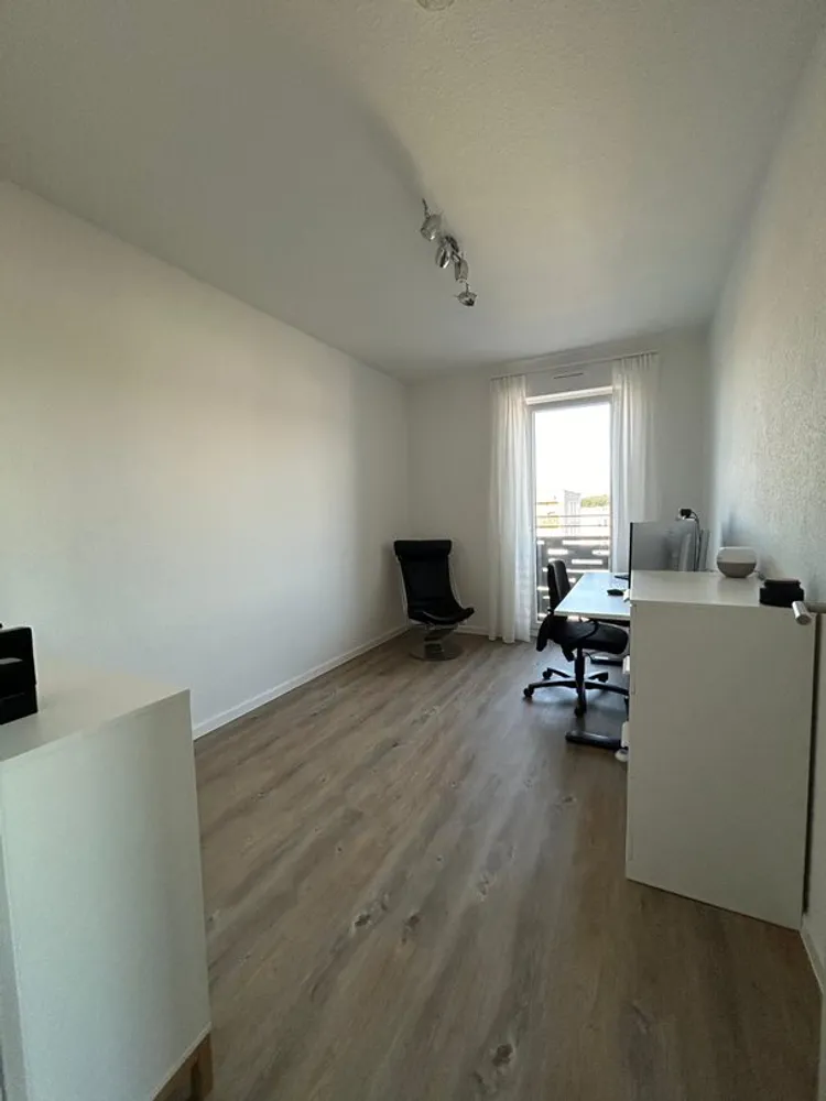 4 Zimmer Wohnung mit 123 m² in Düsseldorf – Bild 6
