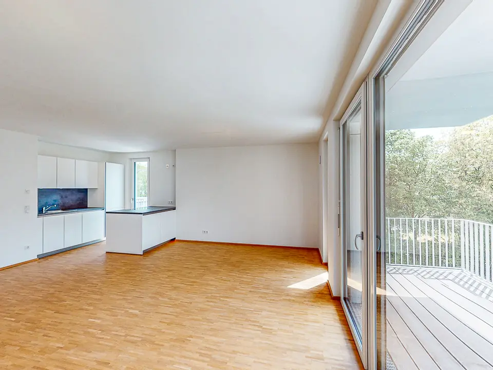4 Zimmer Wohnung mit 102 m² in München – Bild 1