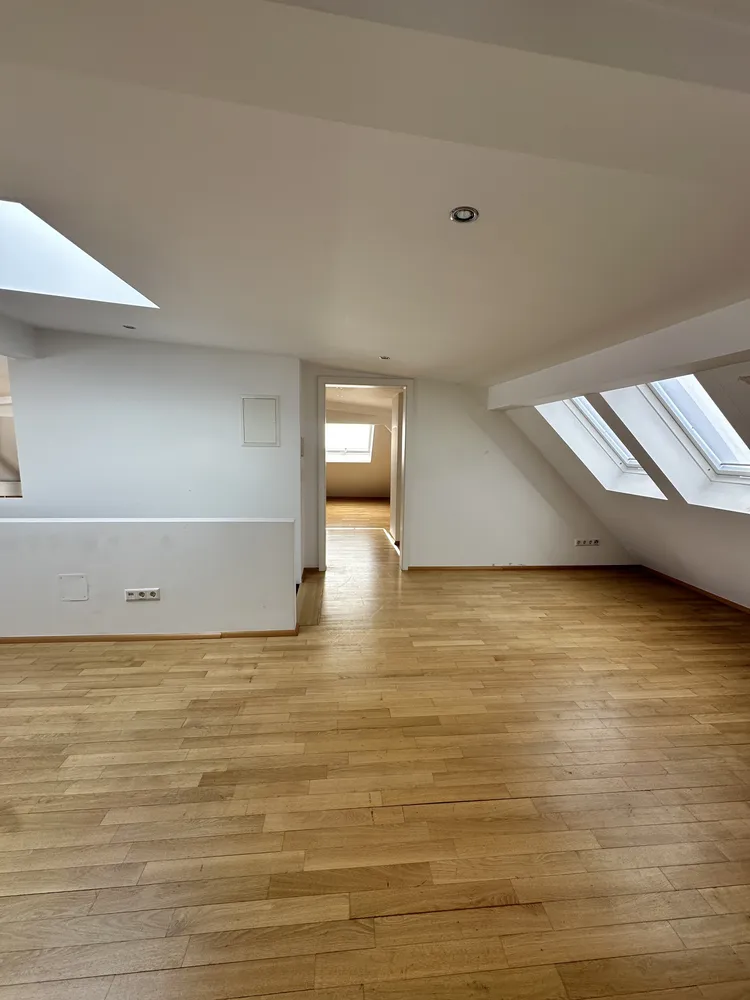 4 Zimmer Wohnung mit 109 m² in Stuttgart – Bild 9