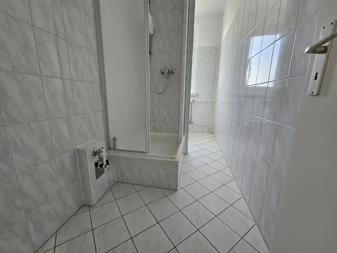 3 Zimmer Wohnung mit 57 m² in Halle (Saale) – Bild 4