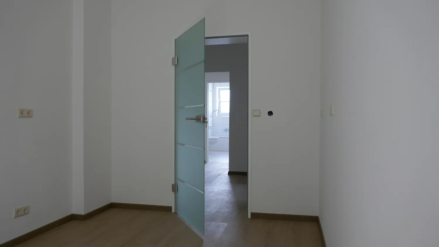 3 Zimmer Wohnung mit 100 m² in Krefeld – Bild 3