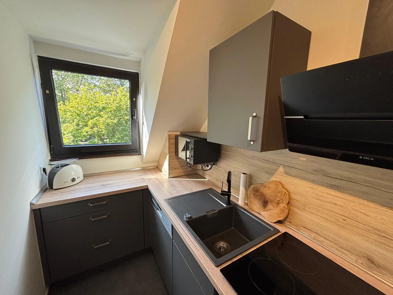 3 room apartment with 75 m² in Düsseldorf – Photo 8